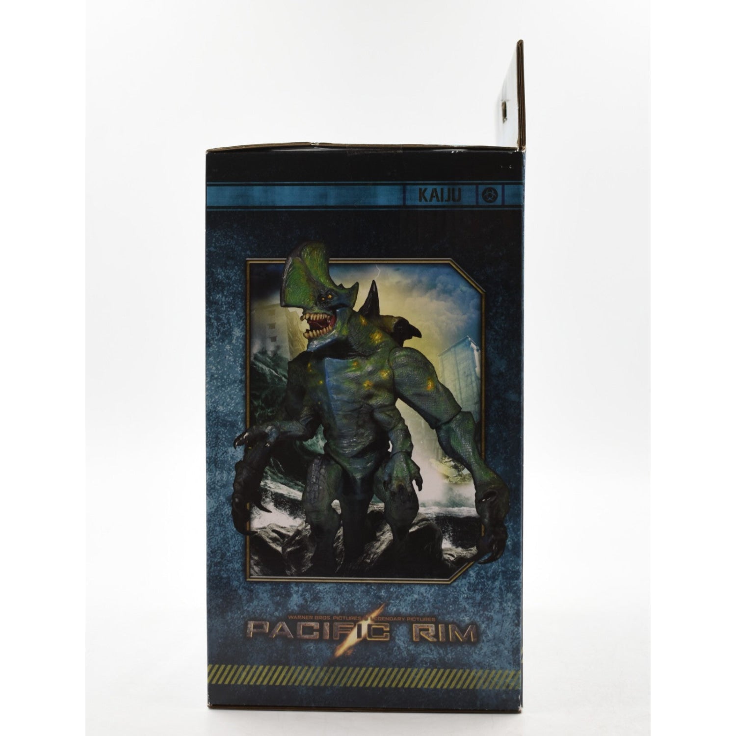 Pacific Rim - Kaiju Axehead Ultra-Deluxe Concept Action Figure