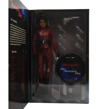 Sideshow James Bond Die Another Day - Halle Berry as Jinx 12’’ Action Figure - Toys & Games:Action Figures & Accessories:Action Figures