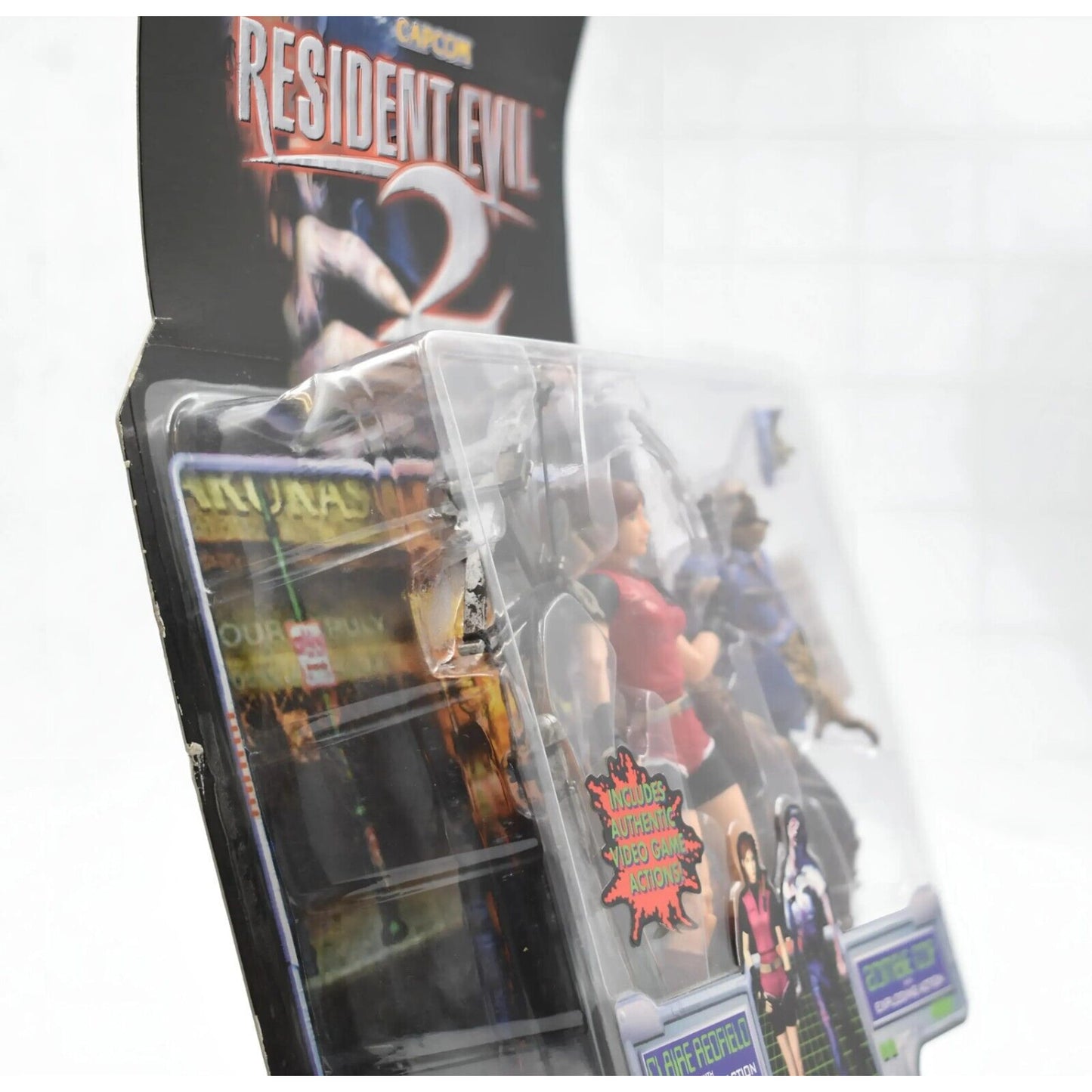 ToyBiz Capcom Resident Evil 2 Claire Redfield & Zombie Cop Action Figure 2-Pack - Toys & Games:Action Figures & Accessories:Action Figures